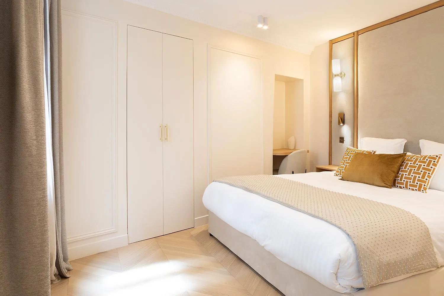 Lejlighed Pick A Flat's With Services In Opera